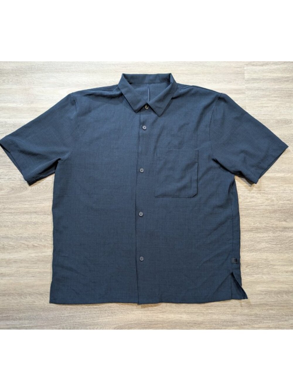Lululemon Airing Easy Camp Collar Shirt Men's XL Button Up Navy Blue Relaxed Fit